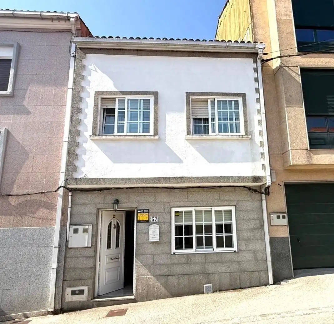 Vista exterior de Casa o chalet en venta en Padrón con Calefacción, Trastero y Amueblado