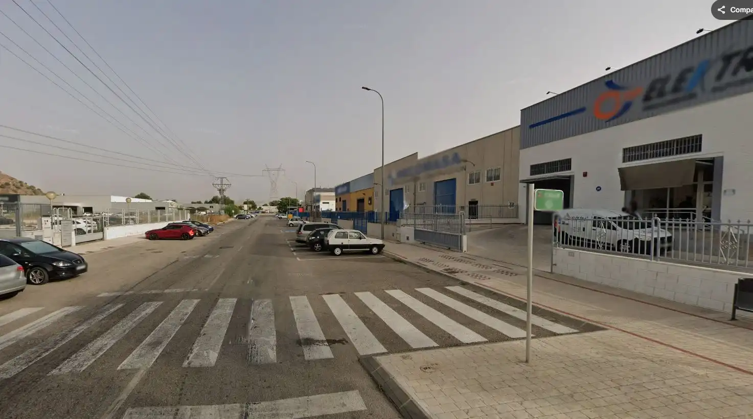 Vista exterior de Nau industrial de lloguer en Orihuela