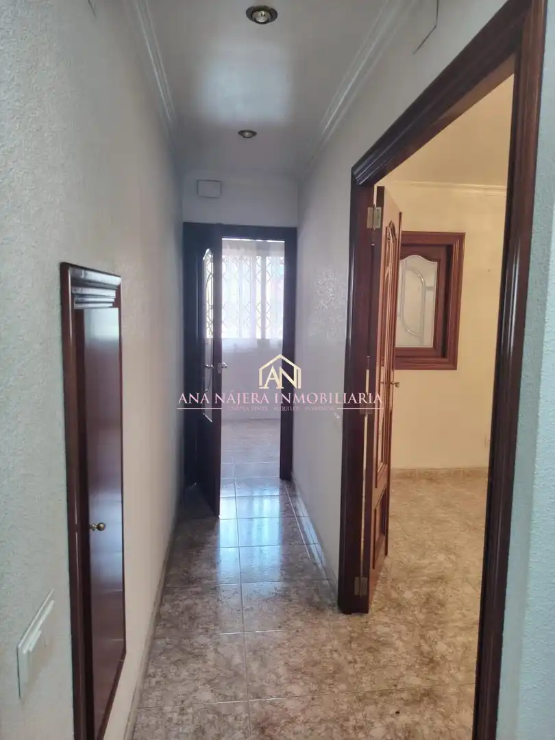 Exterior view of Flat for sale in Mislata  with Air Conditioner