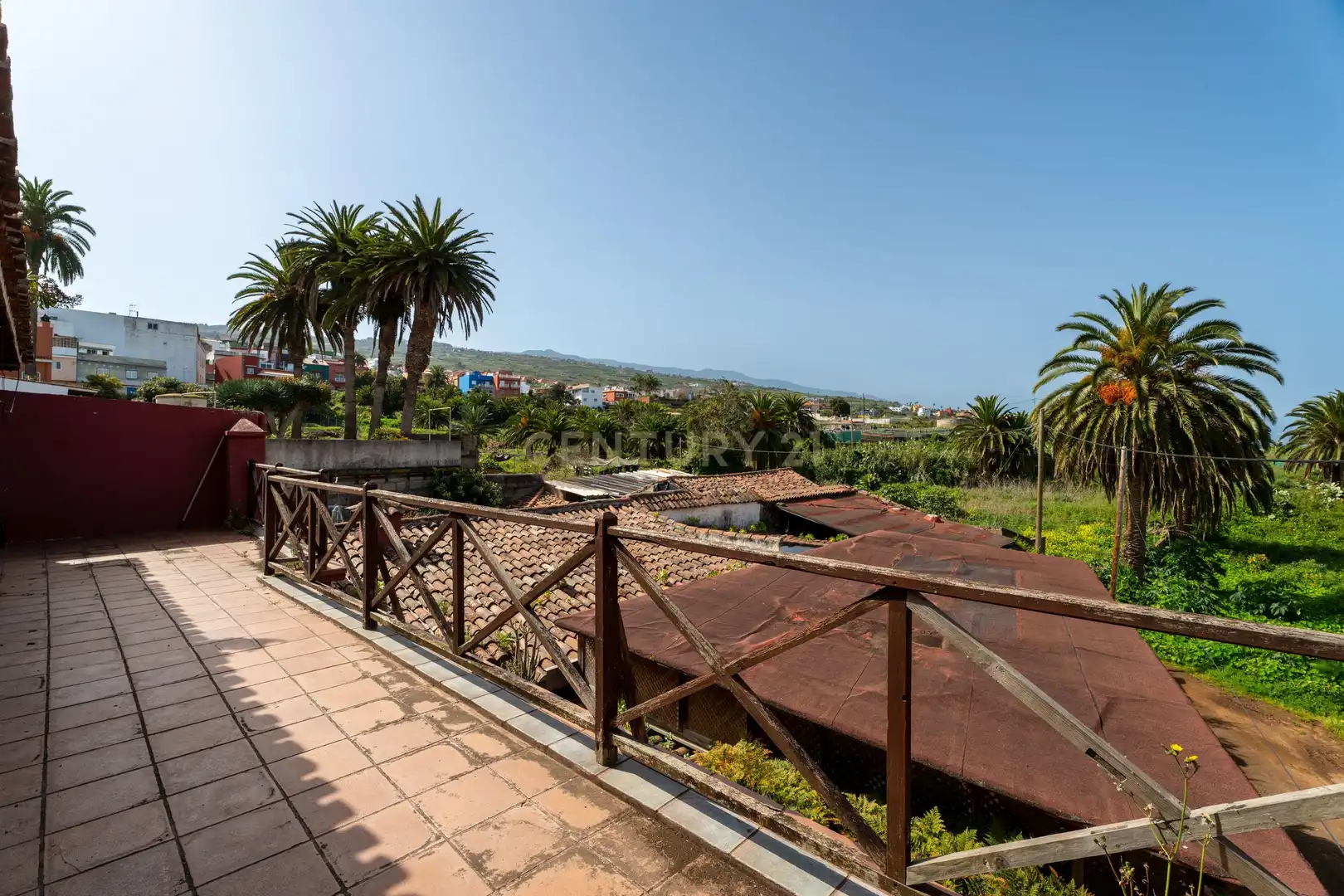 Vista exterior de Casa o xalet en venda en Tacoronte amb Jardí privat, Traster i Alarma