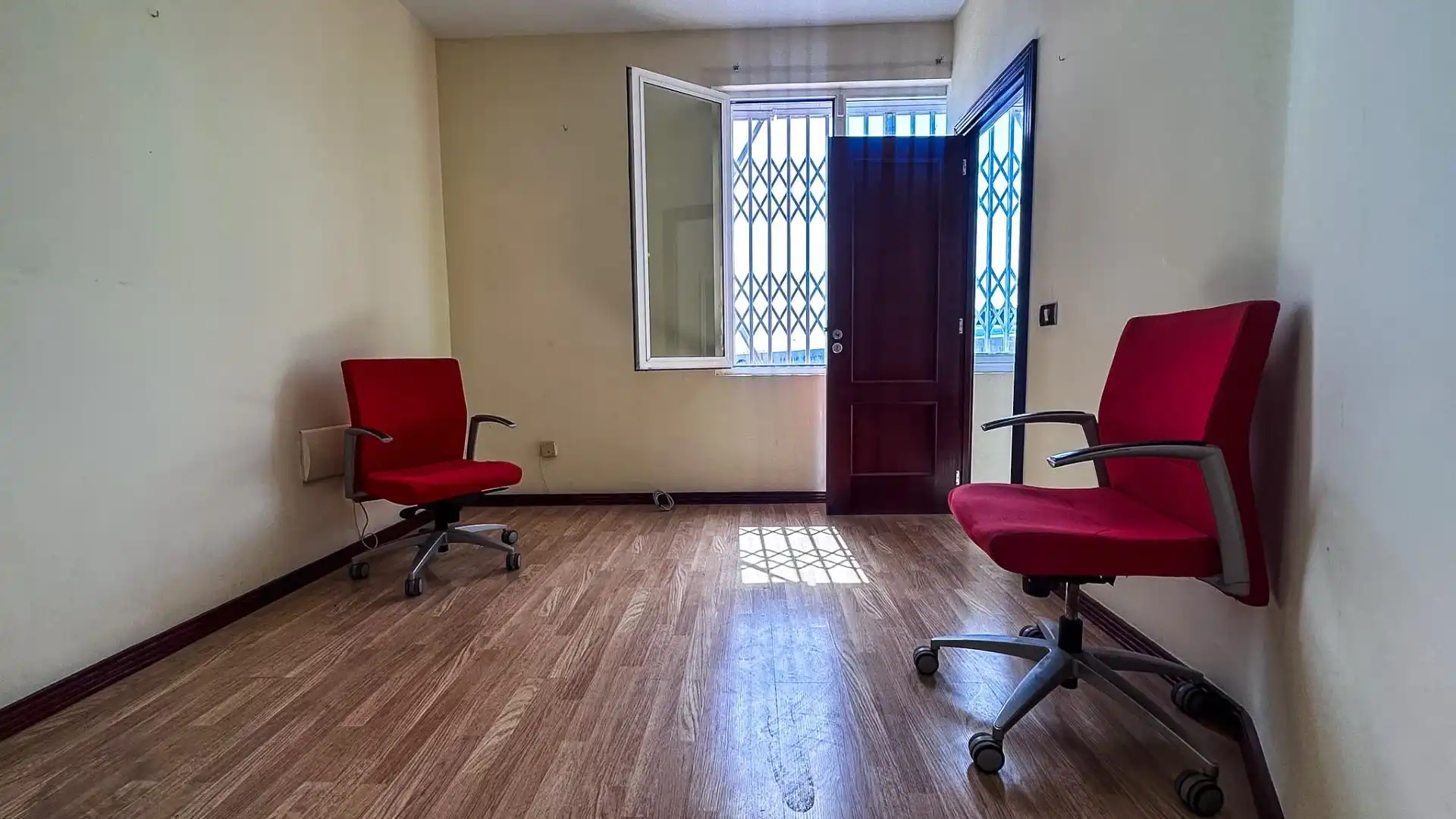 Business premises to rent in Calle BENEHARO, imagen 14