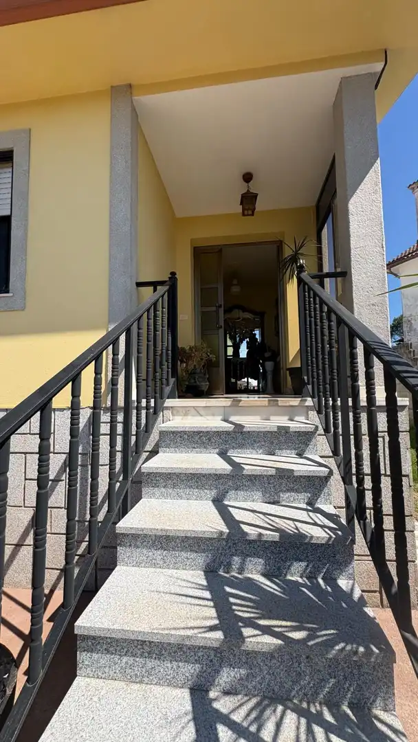 Casa o xalet en venda en Mugardos amb Calefacció
