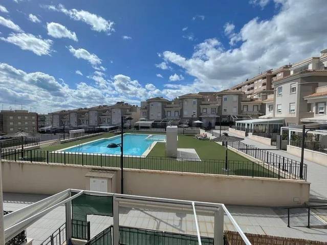 Casa adosada en Venta en Calas Santiago Bernabéu