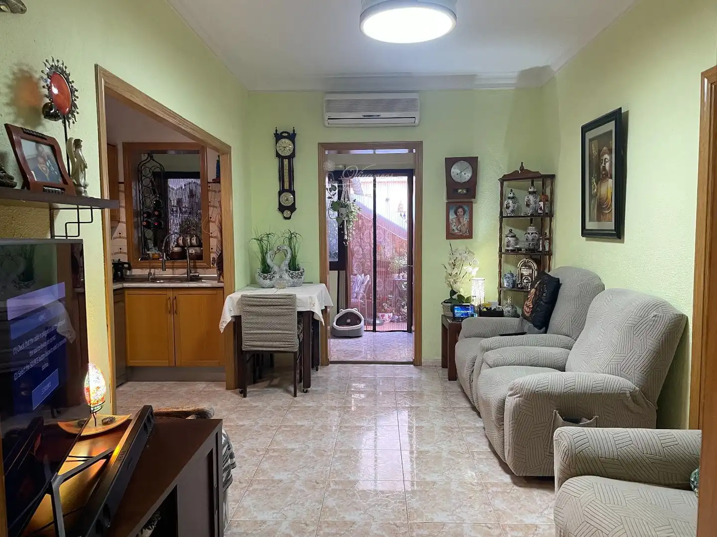 Living room of Houses for sale in  Palma de Mallorca  with Air Conditioner, Terrace and Storage room