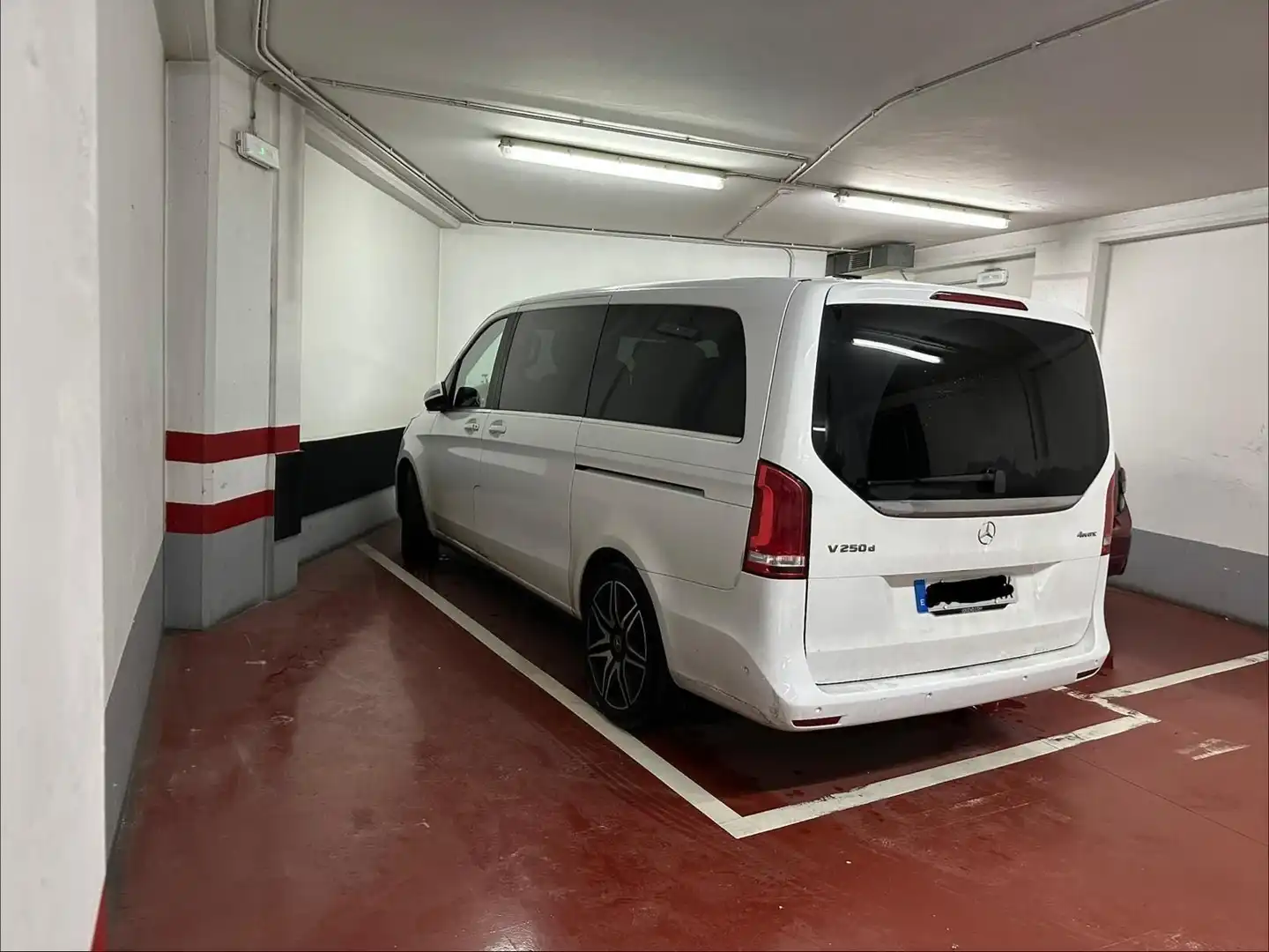 Parkplatz von Garage zur Miete in A Coruña Capital 