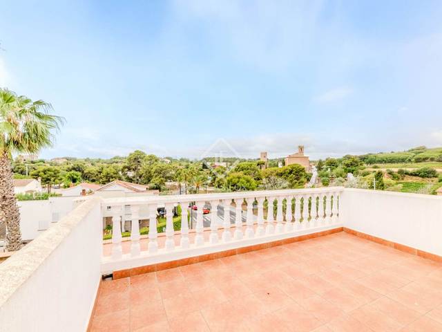 Casa-chalet en Venta en Centre