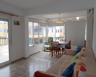 Dormitori de Apartament en venda en Oliva amb Aire condicionat, Terrassa i Balcó