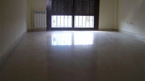 Foto 4 de Pis en venda a Calle Toledo, 48, Zona Entrada - Gasolineras, Ocaña