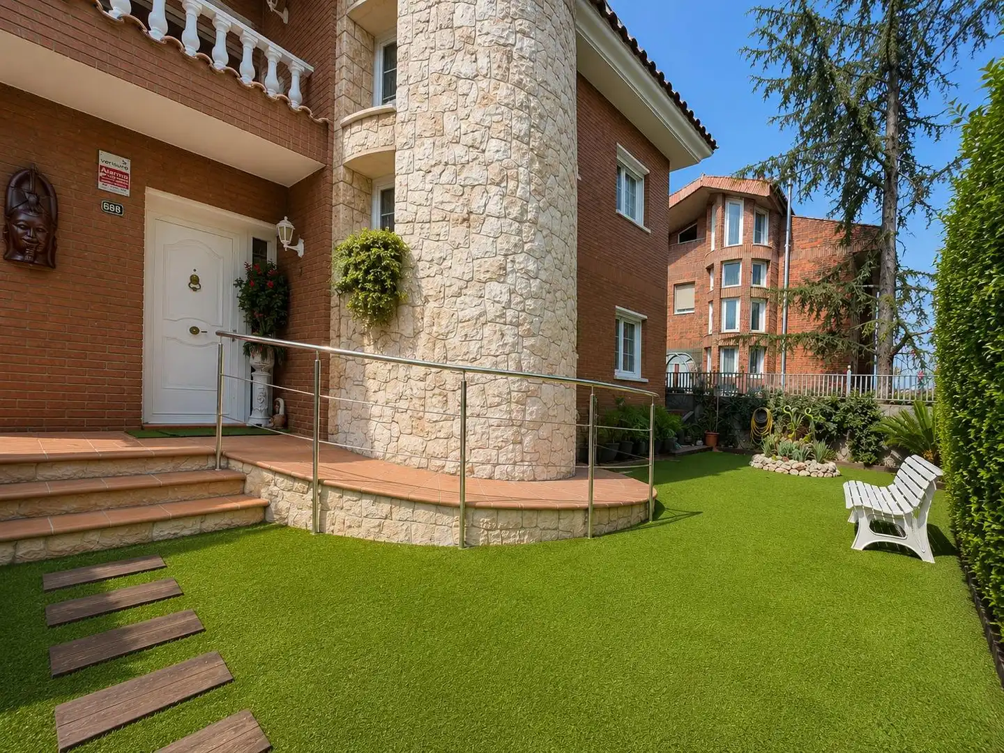 Exterior view of Houses for sale in Reus  with Heating and Storage room
