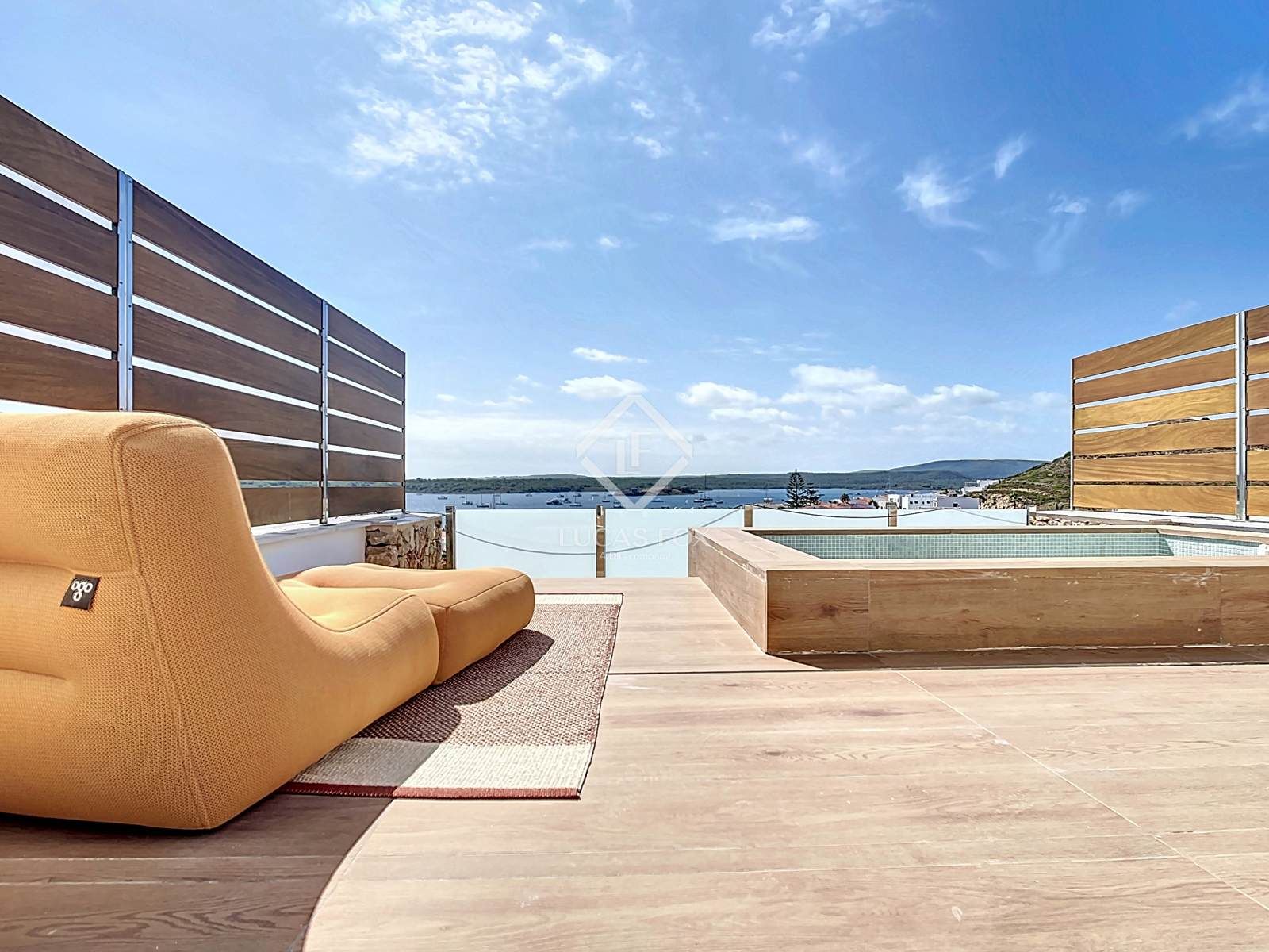 Terrace of House or chalet for sale in Es Mercadal  with Air Conditioner, Heating and Private garden