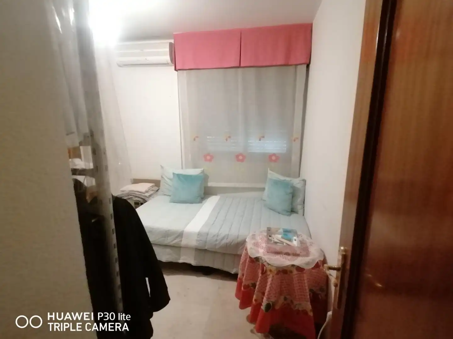 Dormitori de Àtic en venda en Almería amb Aire condicionat, Calefacció i Terrassa