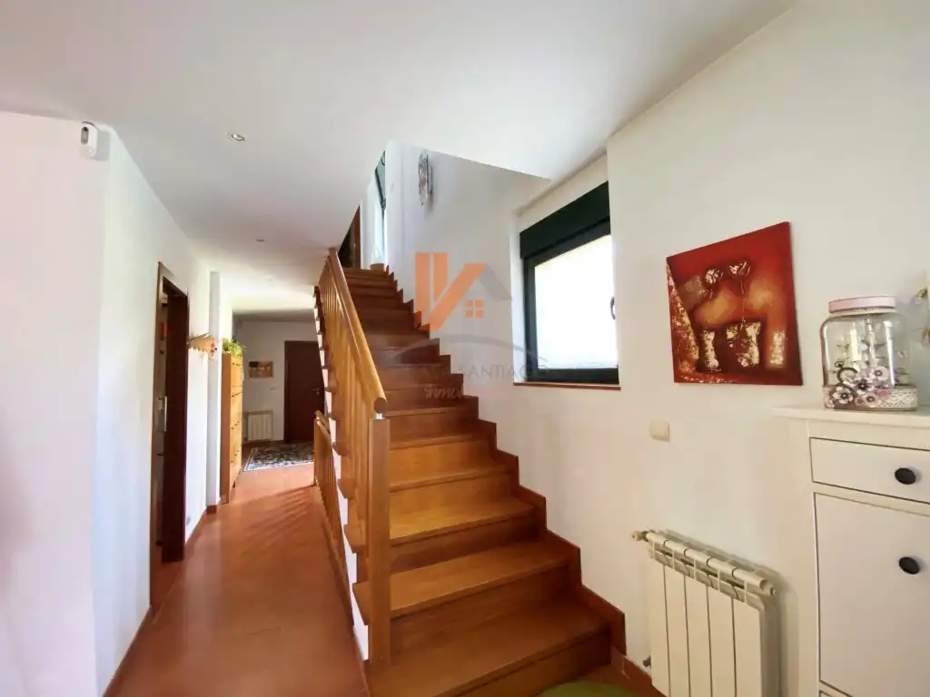 Casa o chalet en venta en Teo con Jardín privado, Terraza y Piscina