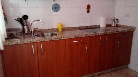 Foto 4 de Piso de alquiler en Calle Alfonso XII, Casco Histórico  - Ribera - San Basilio, Córdoba