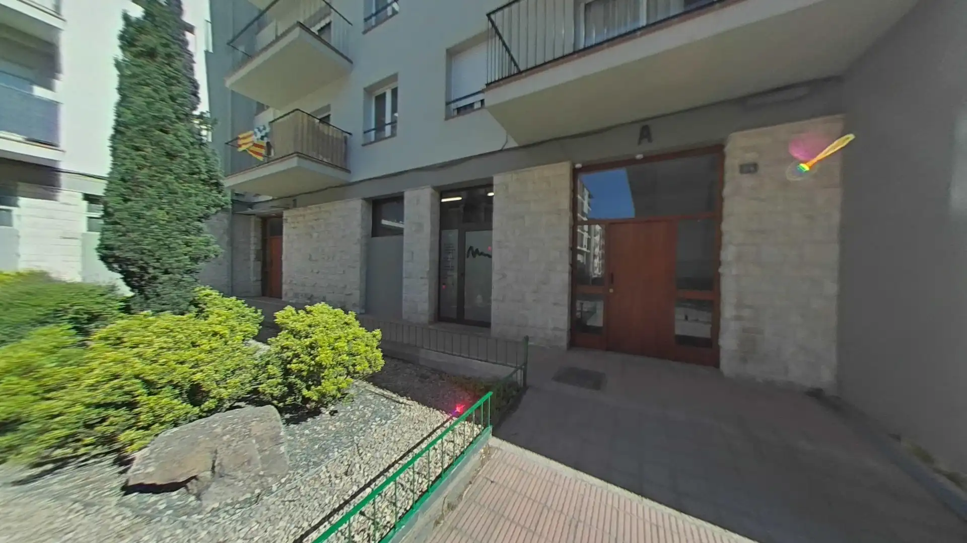 Vista exterior de Piso en venta en Sant Joan de les Abadesses con Calefacción, Terraza y Trastero