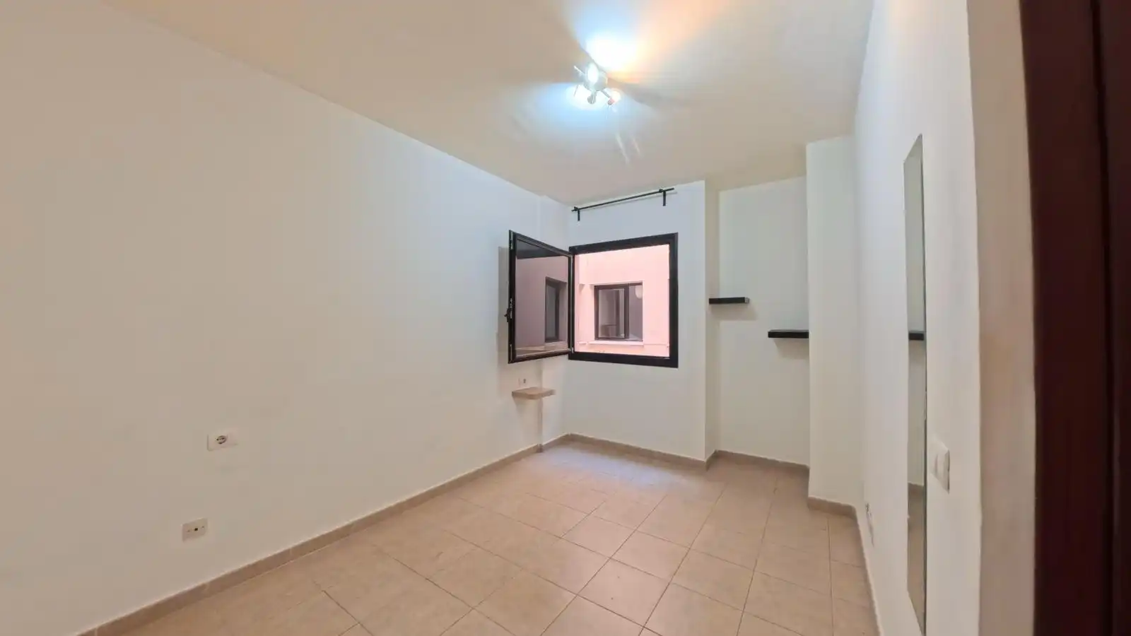 Apartamento en venta en Calle Arguayoda, 2, San Isidro