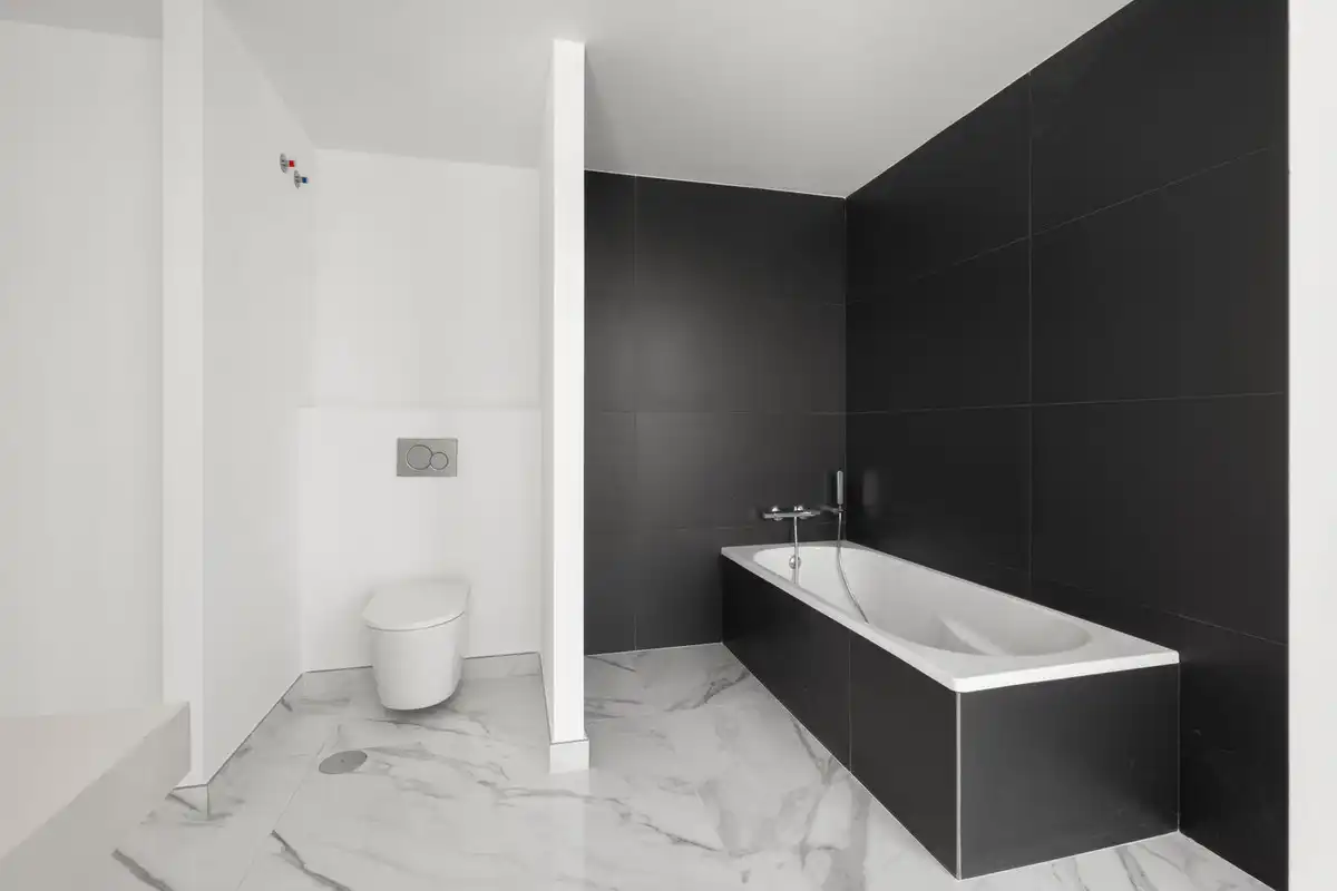 Bathroom of Houses for sale in Ojén  with Air Conditioner, Private garden and Terrace