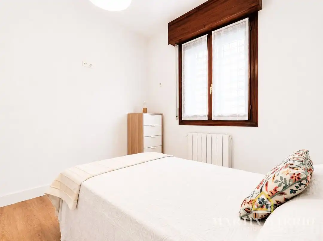 Flat with terrace for sale in Miguel de Cervantes Kalea, imagen 19