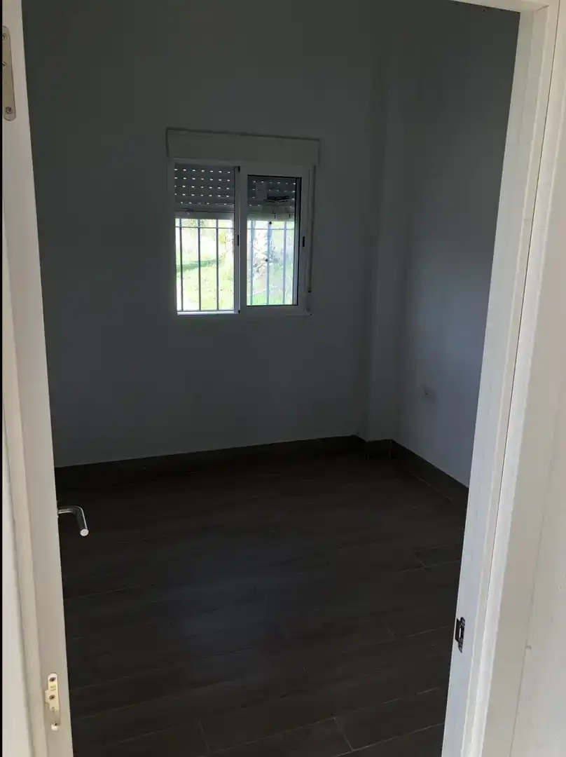 Dormitori de Finca rústica de lloguer en La Puebla del Río