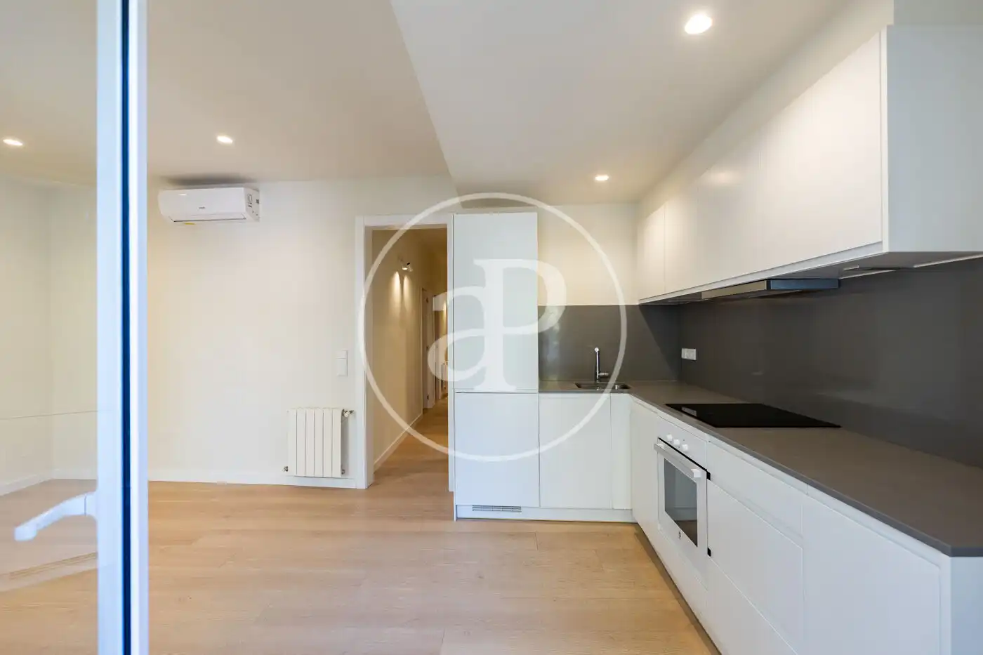 Cocina de Piso en venta en Barcelona con Aire acondicionado, Calefacción y Balcón