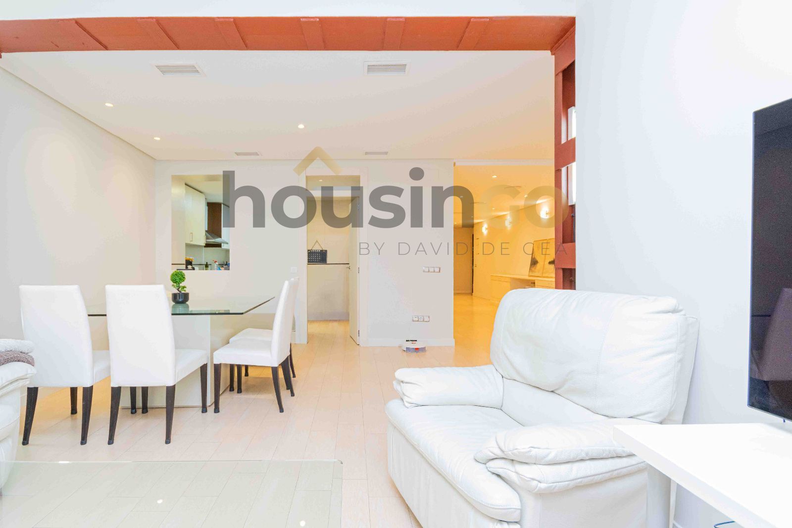 Vista exterior de Pis en venda en  Madrid Capital amb Aire condicionat, Calefacció i Moblat