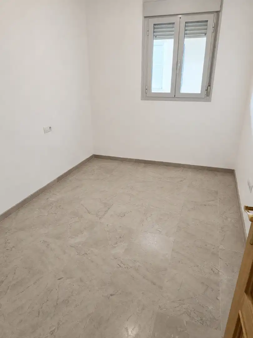 Flat for sale in Sevilla  with Air Conditioner, Heating and Terrace