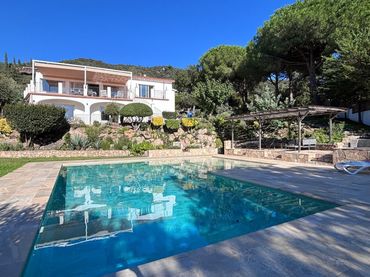 Villa avec piscine à vendre à Volta Ginesta