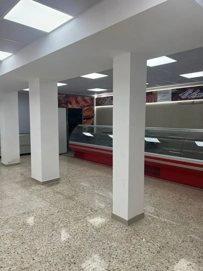 Locale commerciale in affitto a Oromana, imagen 2