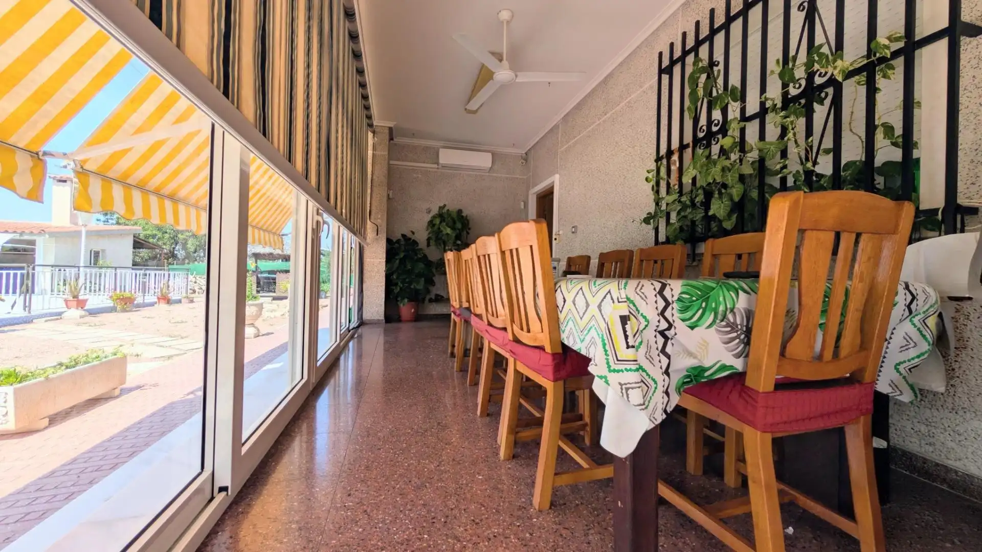 Casa o xalet en venda en Elche / Elx amb Aire condicionat, Calefacció i Jardí privat