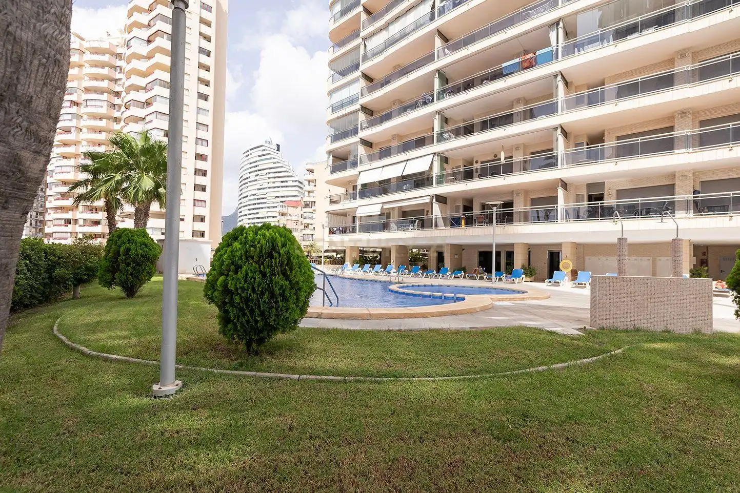 Piscina de Apartamento de alquiler en Calpe / Calp con Aire acondicionado y Piscina comunitaria