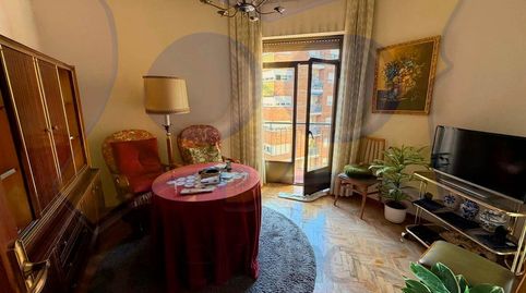 Foto 2 de Piso en venta en Prosperidad - Delicias, Salamanca Capital