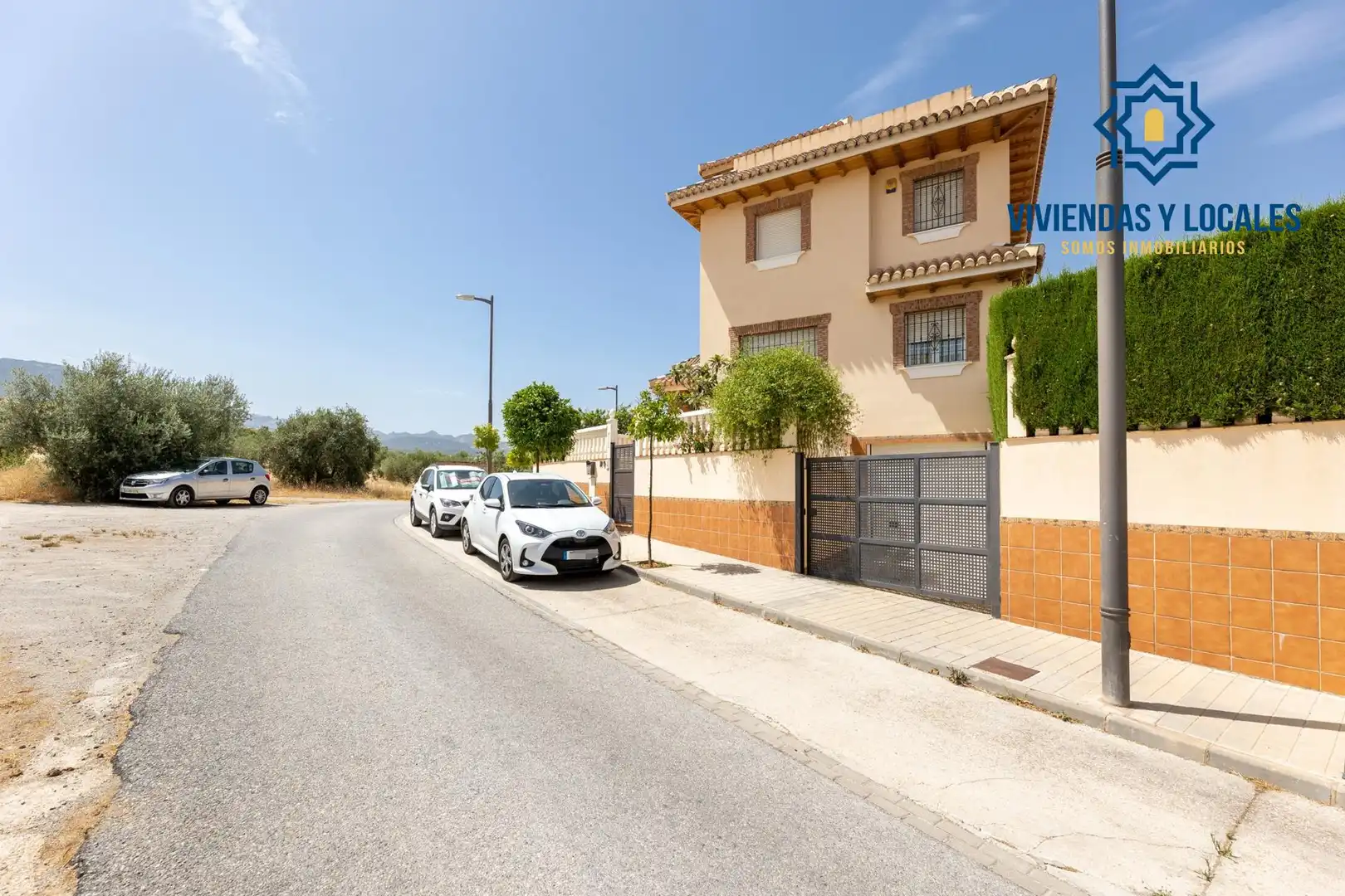 Villa mit Pool zum Verkauf in Huétor Vega, imagen 2