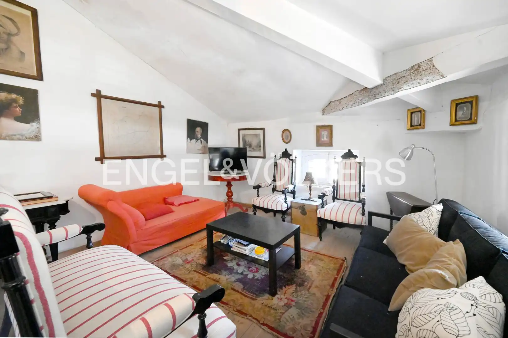 Sala de estar de Casa o chalet en venta en Laredo con Calefacción, Jardín privado y Trastero
