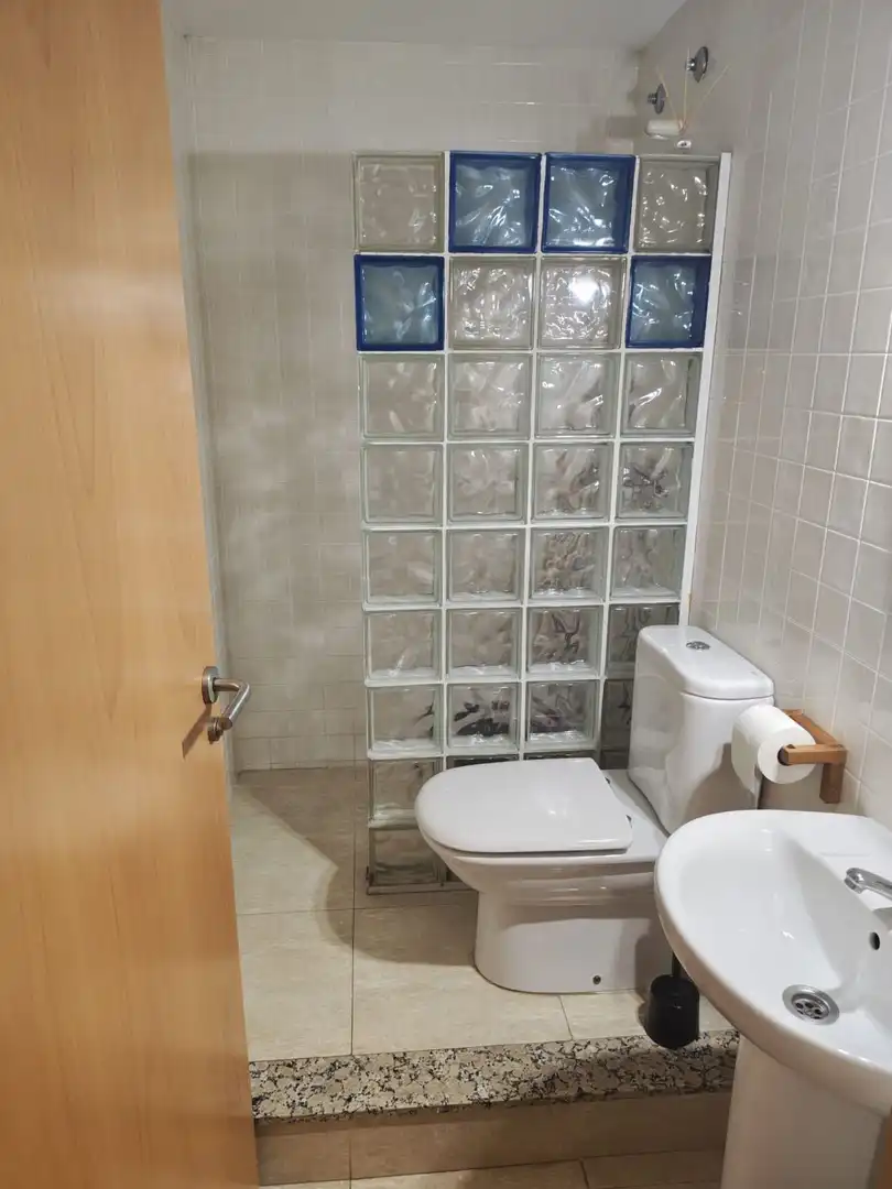 Baño de Piso en venta en Esparreguera con Aire acondicionado, Calefacción y Balcón
