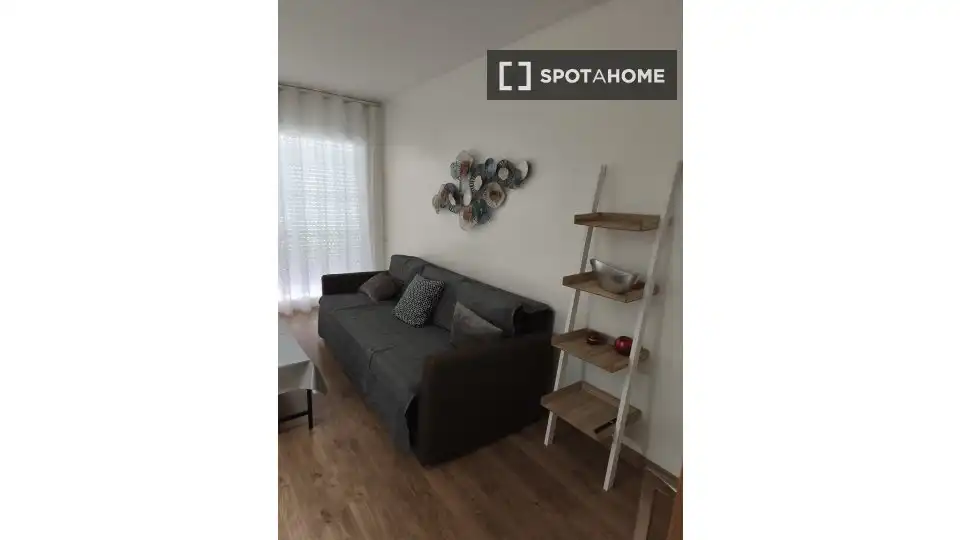 Sala d'estar de Apartament per a compartir en Terrassa amb Aire condicionat, Calefacció i Terrassa