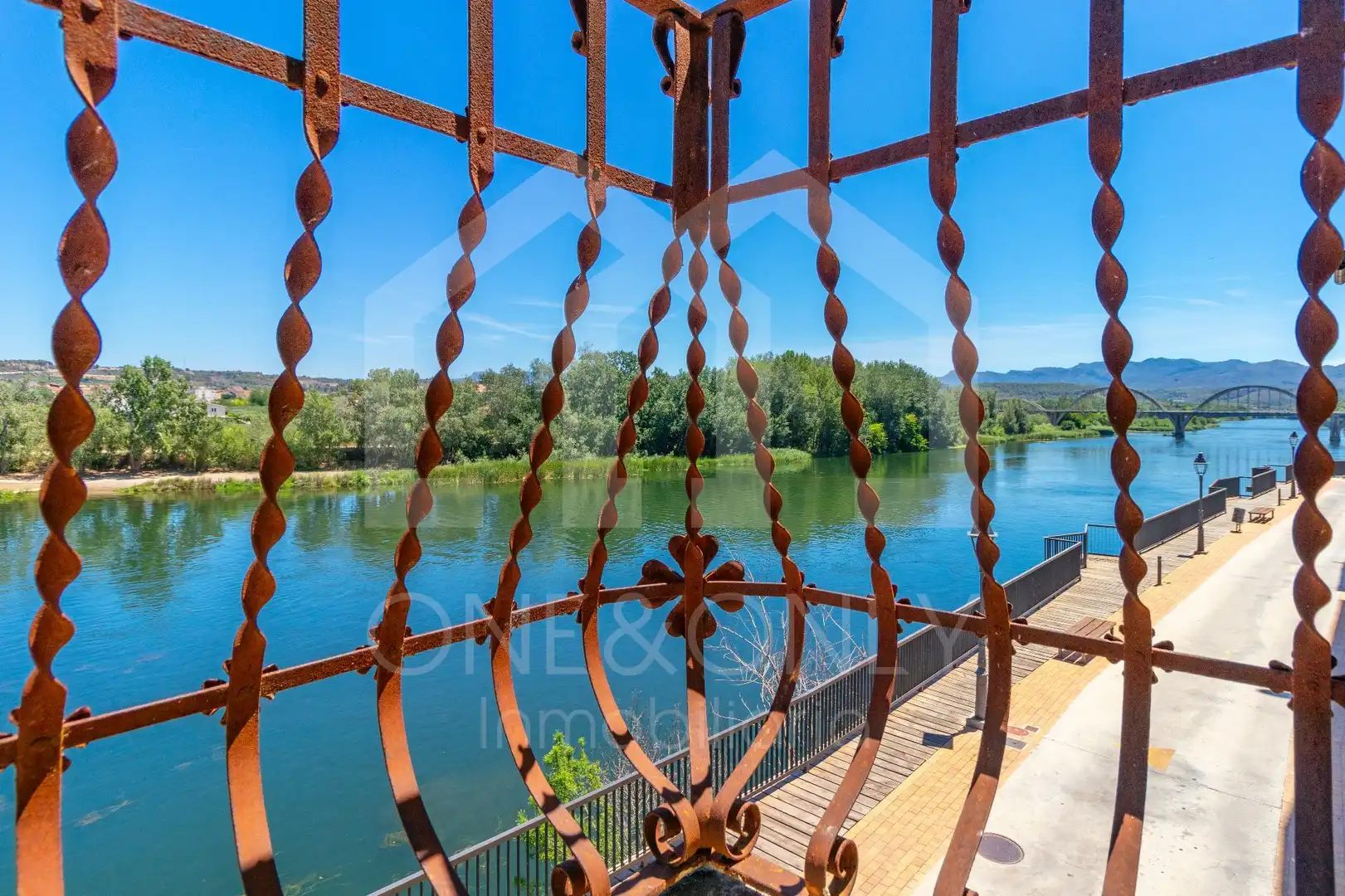 Terrassa de Casa o xalet en venda en Móra d'Ebre amb Terrassa i Traster