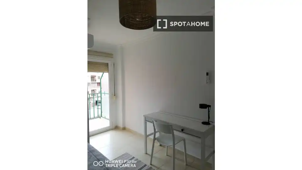 Habitación de Piso para compartir en  Palma de Mallorca con Aire acondicionado, Calefacción y Amueblado