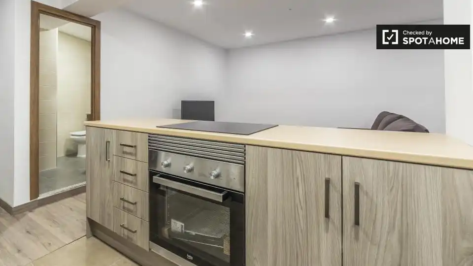 Habitación en Trinitat
