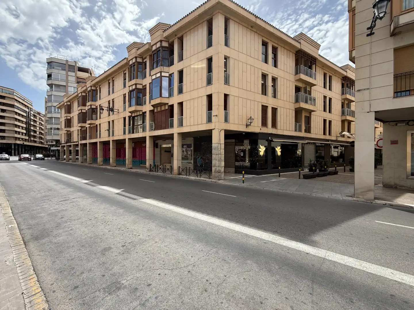 Flat with terrace for sale in Elche ciudad
