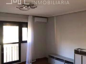Photo 2 of Flat for rent in Zurguén, Salamanca Capital