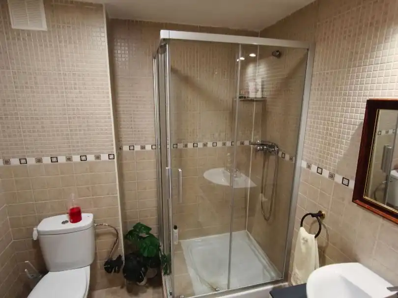 Baño de Casa o chalet en venta en La Adrada  con Aire acondicionado, Terraza y Balcón