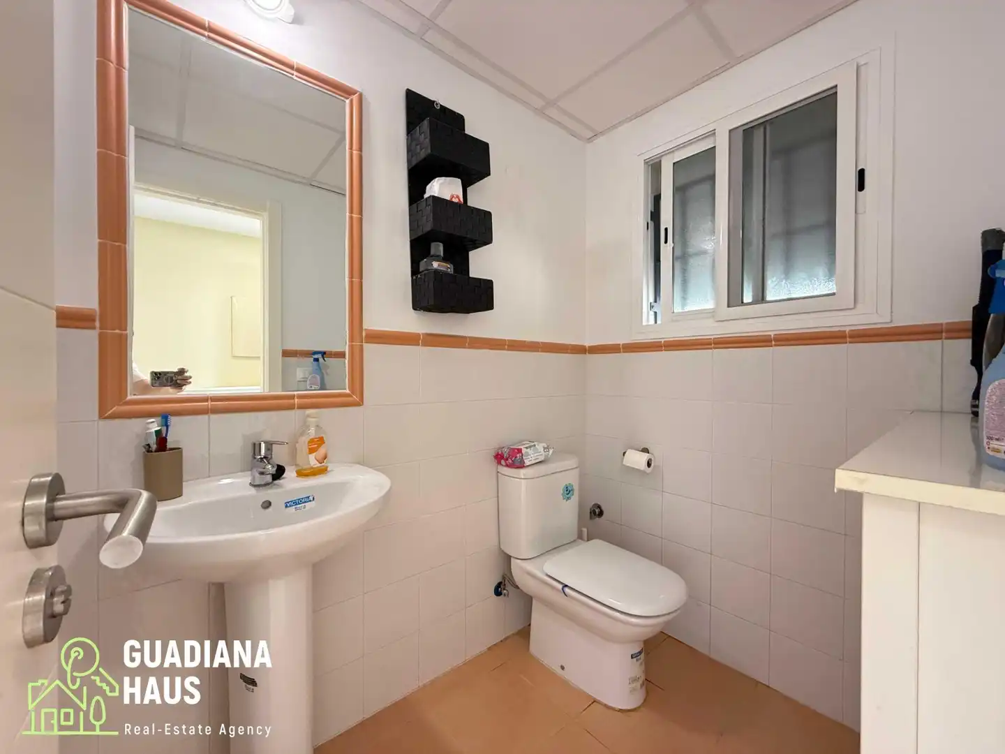 Terraced house with terrace for sale in Calle RUBEN DARIO 4, imagen 4