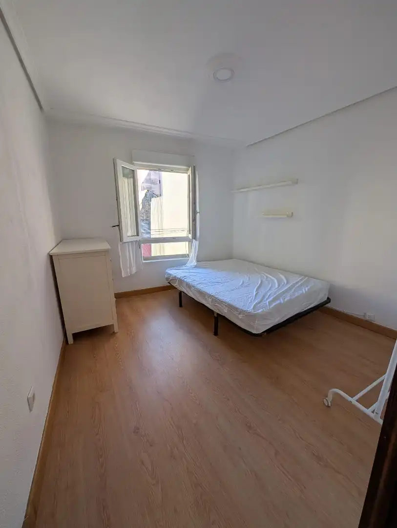 Appartamento con balcone in affitto a Calle Guevara, imagen 17