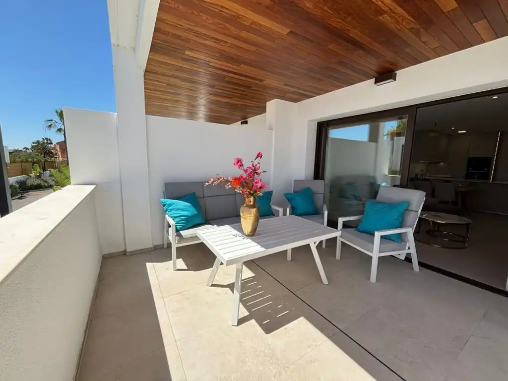 Apartment with pool for sale in Las Lomas de Rame - Bahía Bella, imagen 7