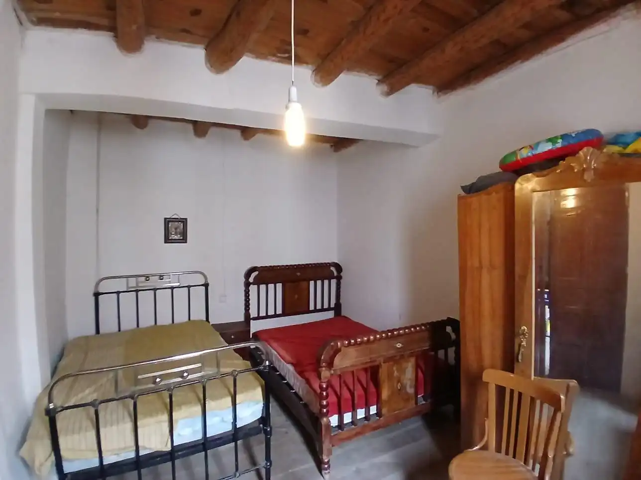 Dormitori de Casa o xalet en venda en Olombrada amb Traster i Moblat