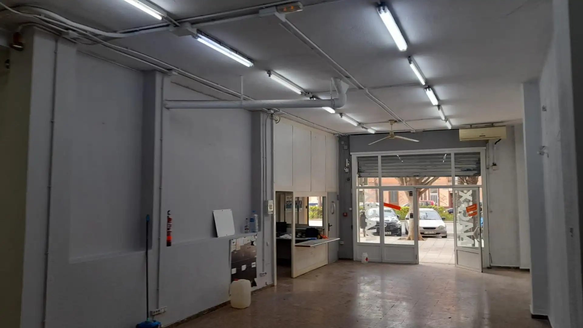 Local de alquiler en  Valencia Capital