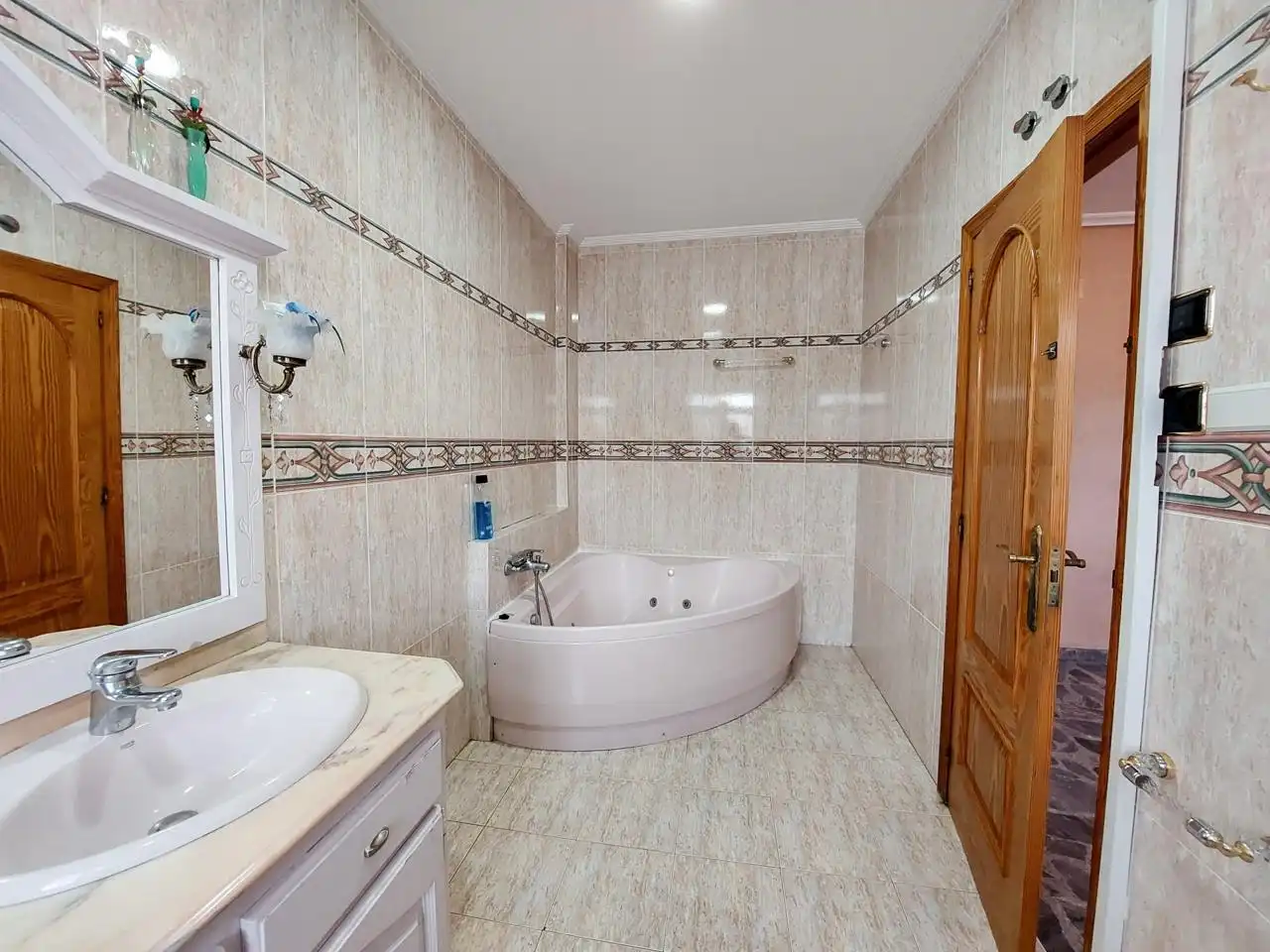 Baño de Casa o chalet en venta en Elche / Elx con Aire acondicionado y Jardín privado