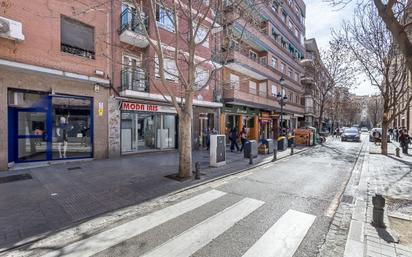 Exterior view of Premises for sale in  Granada Capital