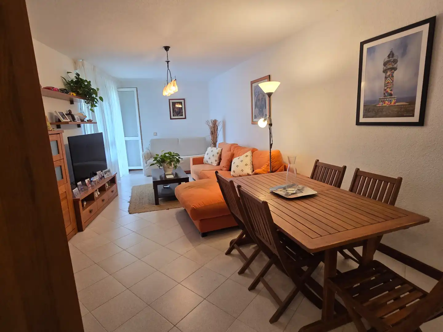 Sala de estar de Piso en venta en Bareyo con Calefacción, Terraza y Amueblado