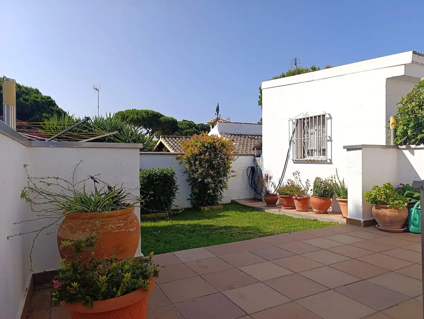Garden of Houses for sale in Chiclana de la Frontera  with Air Conditioner, Heating and Private garden