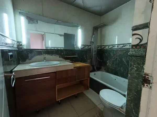 Baño de Casa adosada en venta en Terrassa con Terraza